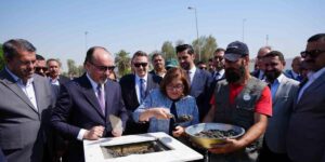 Gaziantep Büyükşehir, Bağdat’taki Türkiye Bahçesi’ne 5 bin fidan hediye etti