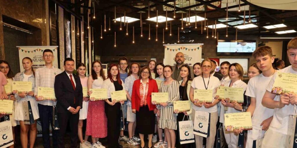 Gaziantep Büyükşehir Kardeş Şehirler Uluslararası Gençlik Kampı tamamlandı