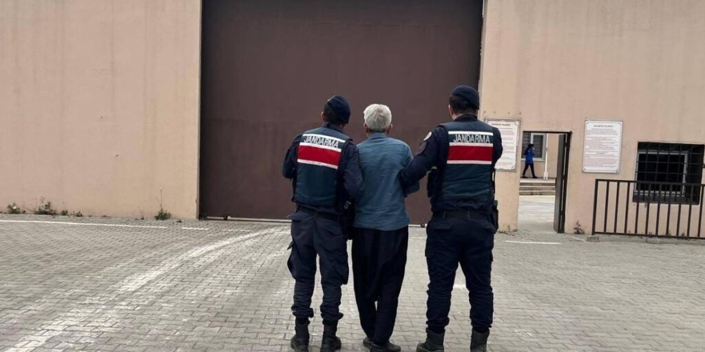 Gaziantep’te düğünde havaya ateş ederken kuzenini vuran maganda tutuklandı