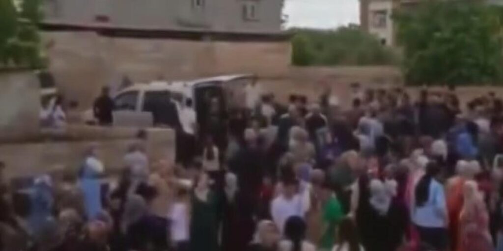 Gaziantep’te düğünde maganda dehşeti: Havaya ateş etmek isterken kuzenini vurdu