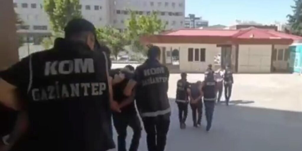 Gaziantep’te tefeci operasyonu: 4 gözaltı