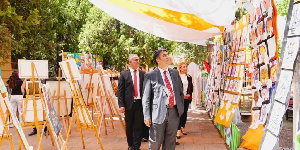 GKV 61. yıl festivali düzenlendi