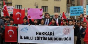 Hakkari’de farkındalık yürüyüşü düzenlendi