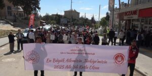 Kilis’te 2025 Aile Yılı kapsamında farkındalık yürüyüşü düzenlendi