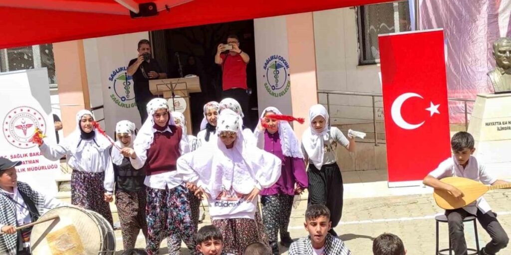 Köy okulunda ’Sağlıklı Çocuk, Sağlıklı Gelecek’ etkinliği düzenlendi