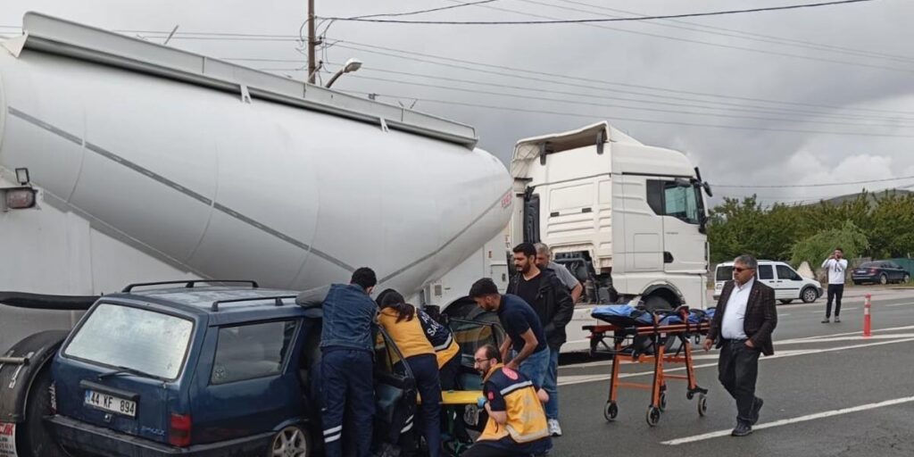 Malatya’da silobas ile otomobil çarpıştı: 1 yaralı