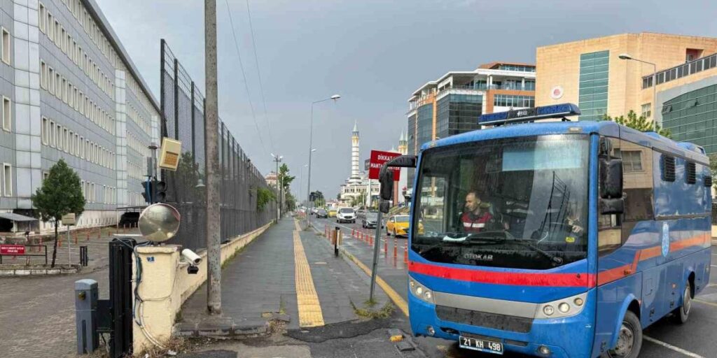 Narin Güran cinayetine ilişkin 15 sanık üçüncü kez hakim karşısında