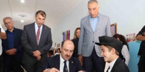 Oltu Karabekir İlkokulu’nda bilim şenliği coşkusu