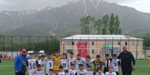 Özalp Gençlikspor U12 Futbol Takımı şampiyon oldu