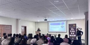 Pülümür’de ‘Aile İçi ve Kadına Karşı Şiddetle Mücadele’ semineri