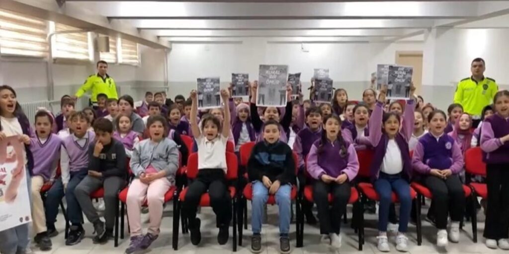 Refahiye’de “Trafik Haftası” etkinliği düzenlendi