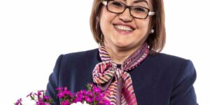 Şahin: “Anne, sevginin vücut bulmuş halidir”