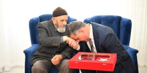 Şehit babasına vefa