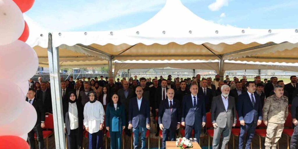 Şırnak’tan Bingöl’e kitap kardeşliği