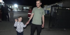 Suriye’ye geri dönüşler gece de devam ediyor