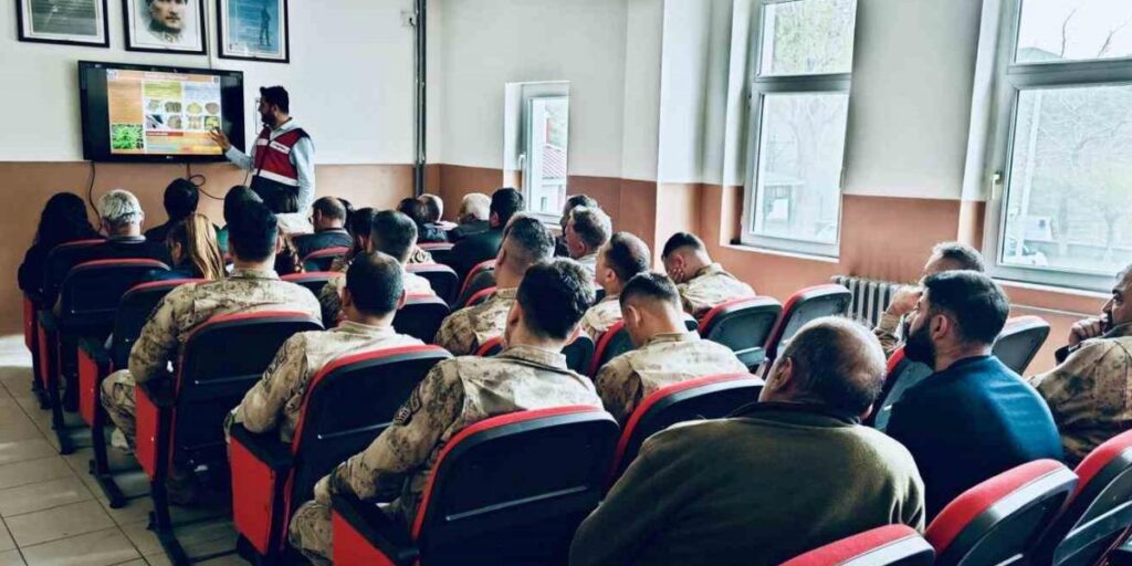 Tunceli’de biokaçakçılıkla mücadele farkındalık eğitimi