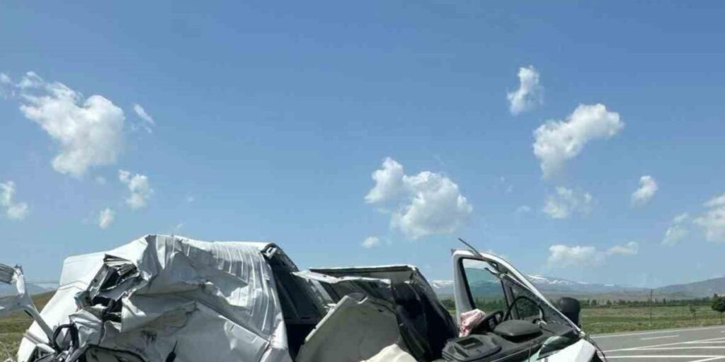 Tuzluca’da feci kaza: Bir kişi ağır yaralandı