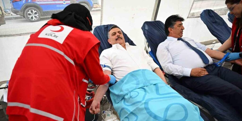 Vali Çiftçi kendi rekorunu yeniledi