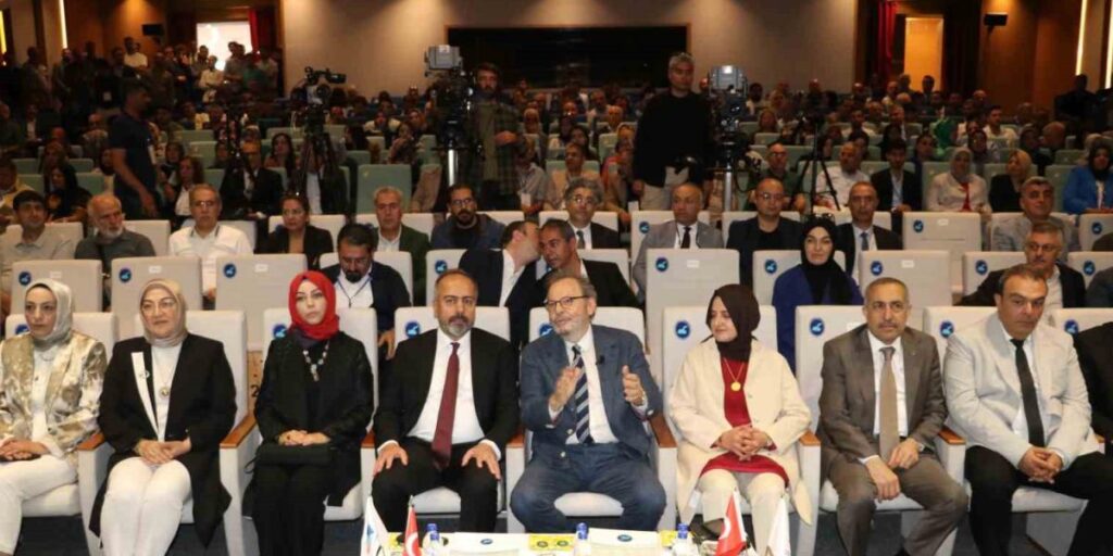 Van YYÜ’de 6. Uluslararası Kurdiyat Sempozyumu başladı