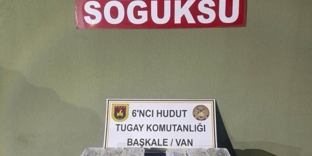 Van’da 22 kilo 277 gram uyuşturucu ele geçirildi