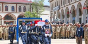 Van’da şehit güvenlik korucusu için tören düzenlendi
