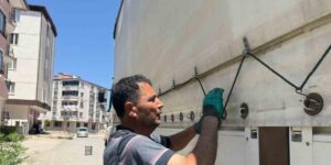 15 yıl önce yolda aldığı sürücü nedeniyle 2,5 yıl ceza alan tır şoförü, haftalık imza zorunluluğunun kaldırılmasını talep ediyor