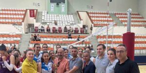 2. Betül Çoban Voleybol Turnuvasında Şampiyon Merinos Spor oldu