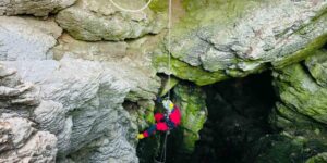 Adıyaman’daki mağaralarda bulunan ilginç jeolojik oluşumlar incelendi