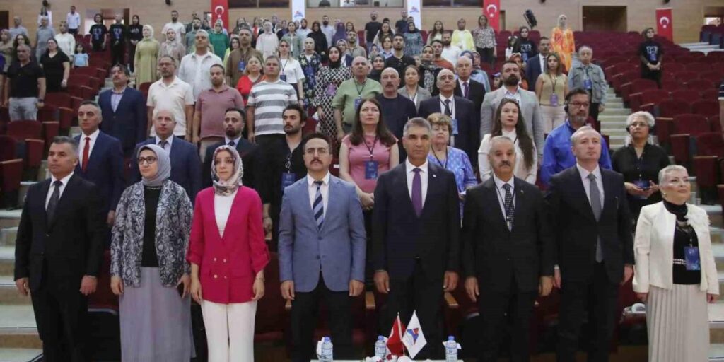 AİÇÜ’de EJER kongresi başladı