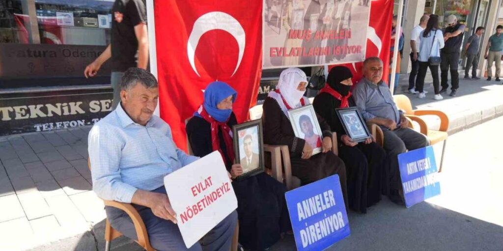 Baba Koçhan: “Vatanımızda huzurlu yaşamak milletimizin hakkı”