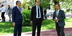 Başkan Geçit, park alanlarındaki yenileme hizmetlerini inceledi