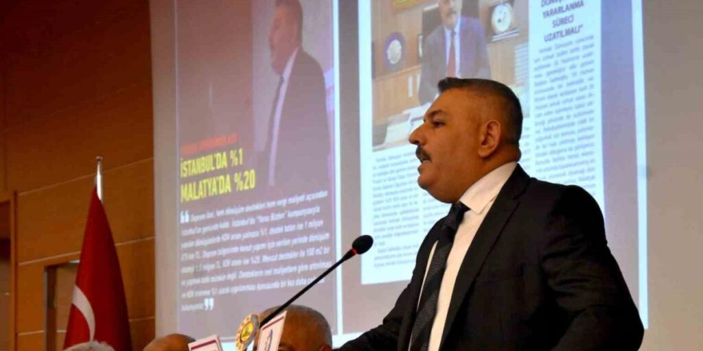 Başkan Sadıkoğlu: “Depremzedeye süre baskısı vicdani değil”