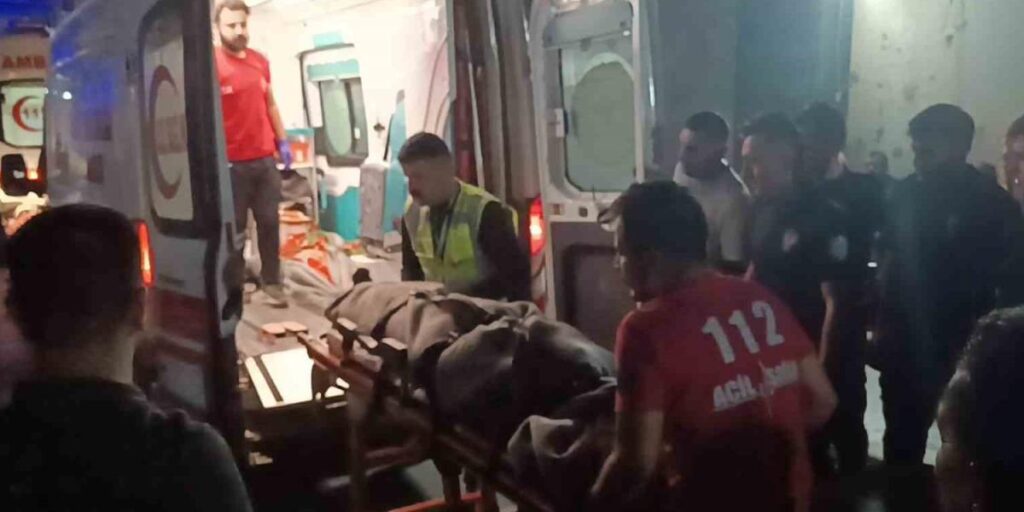 Batman’daki kazada ölen 5 kişinin cenazesi otopsi sonrası memleketlerine gönderilecek