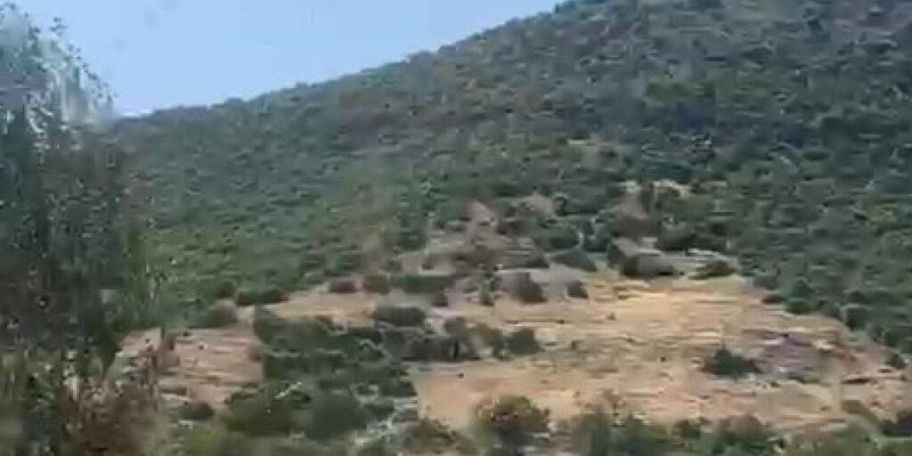 Bingöl’de hortum otları uçurdu