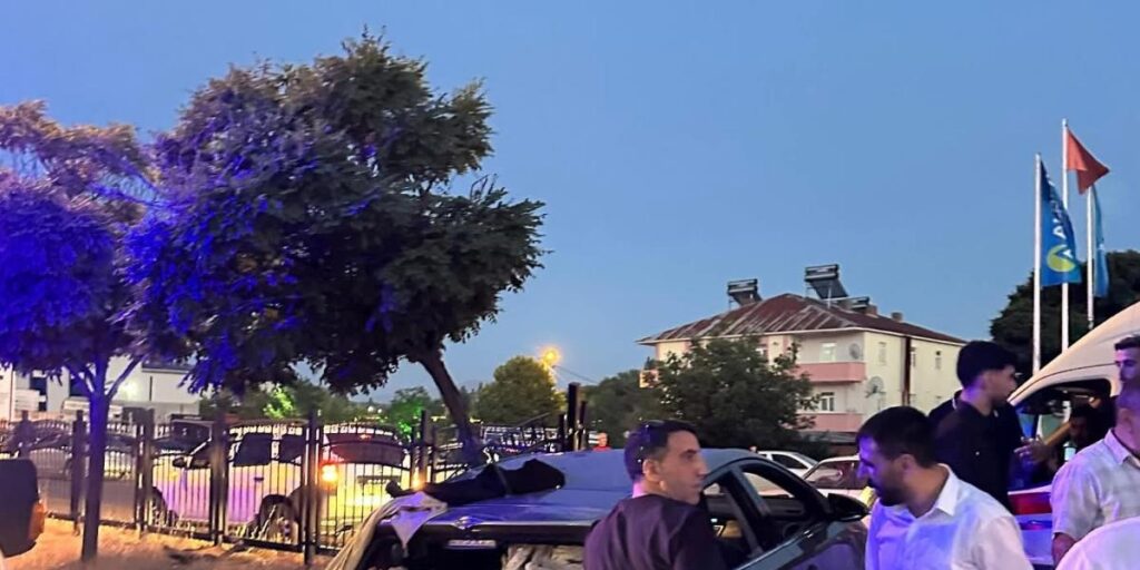 Bingöl’de zincirleme trafik kazası: 5 yaralı