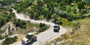 Büyükşehir Belediyesi Bağköy Mahallesi’nin yolunu güvenli hale getirdi