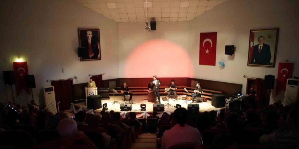 Canlı Sesler Yarışması’nda final heyecanı yaşandı