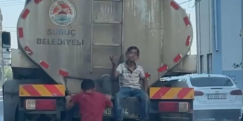 Çocukların oyunu yürekleri ağızlara getirdi