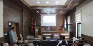 Elazığ’da akılcı ilaç kullanımı ve bitkisel ürünler toplantısı