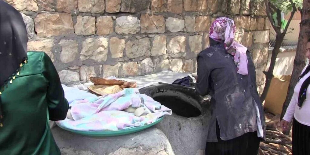 Eruh’ta kurulan kadın kooperatifi yöresel ürünleriyle dünya pazarında