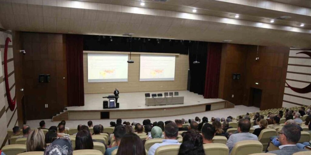 Erzurum’da kamu personeline “Kırım Kongo Kanamalı Ateşi “eğitimi