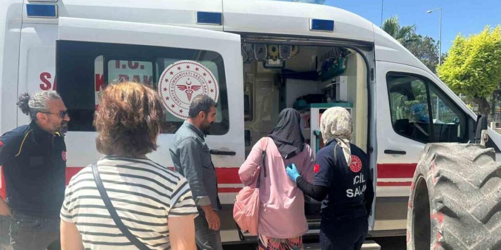 Genç kıza otomobil çarptı