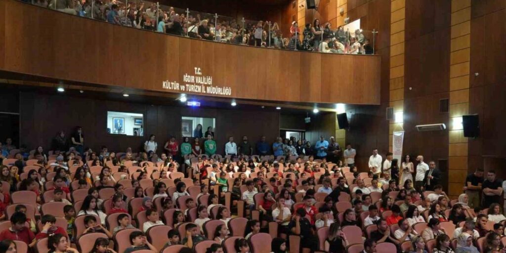 ’’Iğdır’ın Yıldızları’’ ödüllendirildi