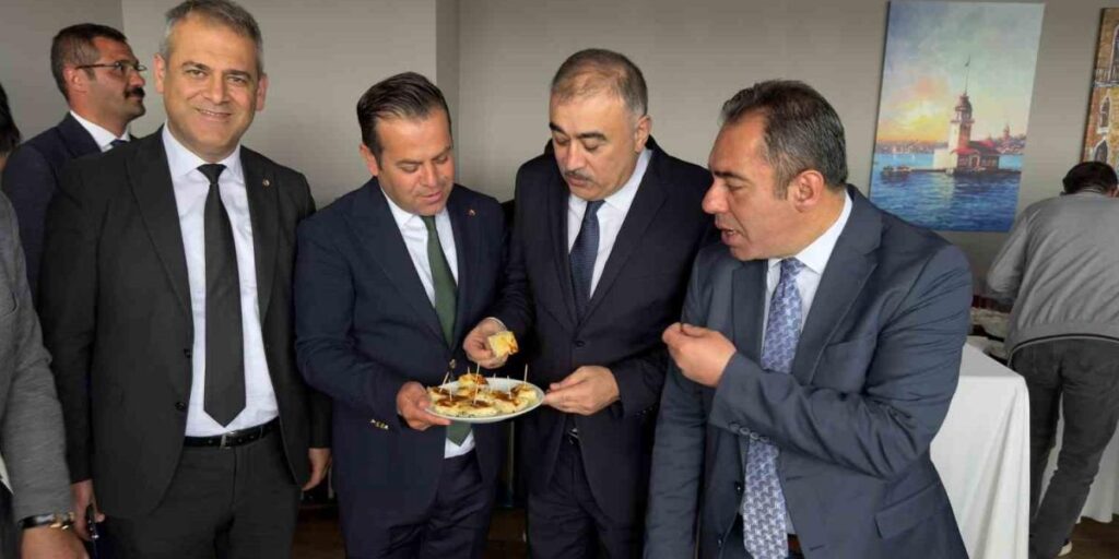 İş Dünyası Kars’ta buluştu, Erzurum su böreği damga vurdu