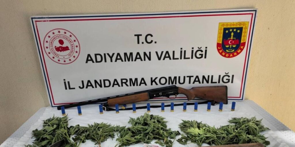 Jandarma ekipleri uyuşturucuya geçit vermiyor