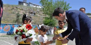 Kars’ta 55 bin öğrenci karne aldı