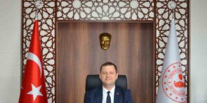 Kaymakam Demirer göreve başladı