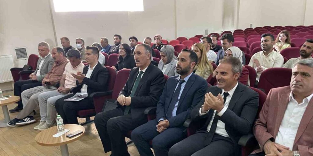 Malazgirt’te yılsonu değerlendirme toplantısı yapıldı