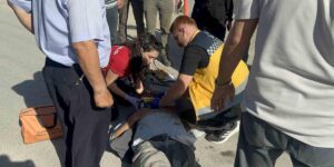 Motosiklet devrildi: 1 yaralı