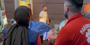 Motosiklet devrildi: 1 yaralı